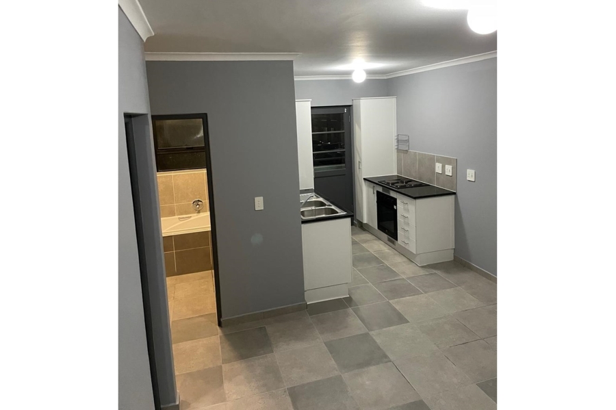 2 Bedroom Property for Sale in Parklands East Western Cape